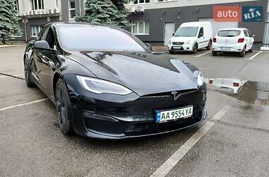 Tesla Model S  2021