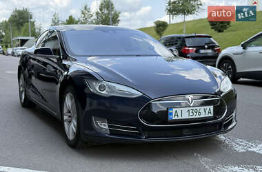 Tesla Model S  2014