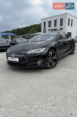 Tesla Model S 2013