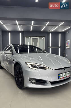 Tesla Model S  2017