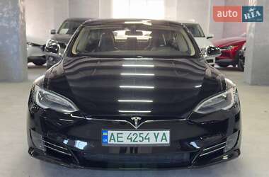 Tesla Model S  2016