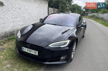 Tesla Model S  2016