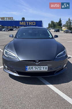 Tesla Model S  2017