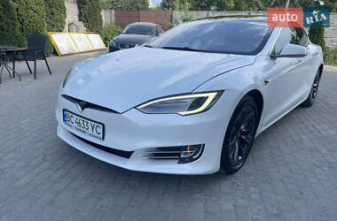 Tesla Model S 2018