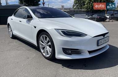 Tesla Model S 2017