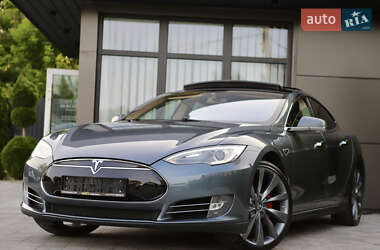 Tesla Model S  2014