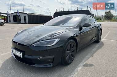 Tesla Model S 2021