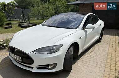 Tesla Model S  2014