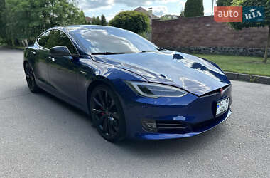 Tesla Model S  2016