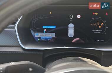 Ліфтбек Tesla Model S 2017 в Івано-Франківську