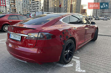 Tesla Model S  2015