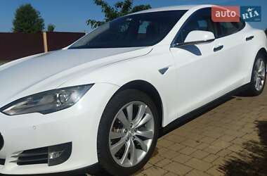 Tesla Model S  2014