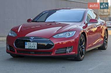 Tesla Model S  2015