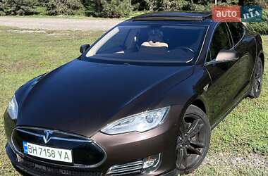 Tesla Model S  2013