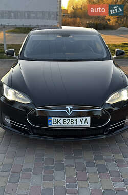 Tesla Model S  2014