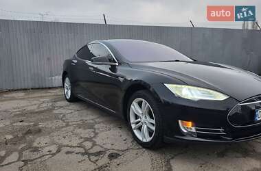 Tesla Model S  2013