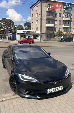 Tesla Model S  2017