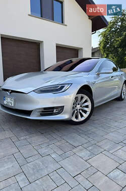 Tesla Model S  2017