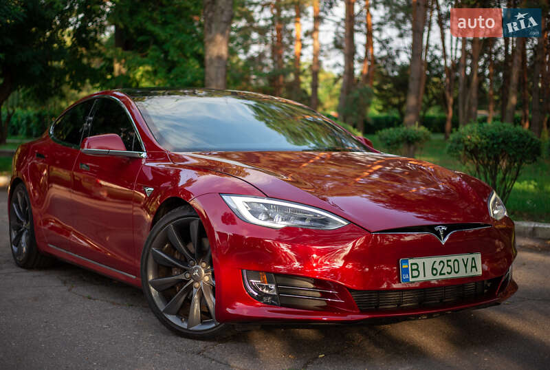 Tesla Model S 2017