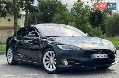 Tesla Model S 2016