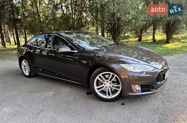 Tesla Model S  2013