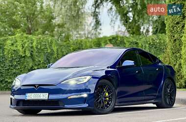 Tesla Model S  2022