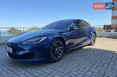 Tesla Model S 2017