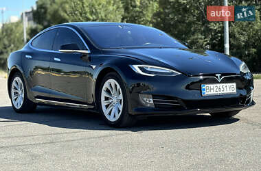 Tesla Model S  2017