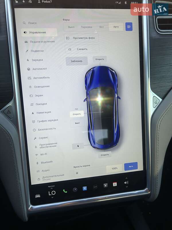 Лифтбек Tesla Model S 2016 в Киеве