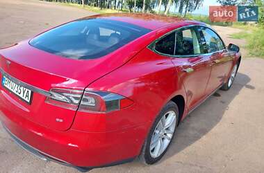 Tesla Model S  2014