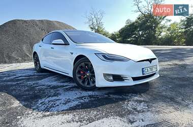 Tesla Model S  2016