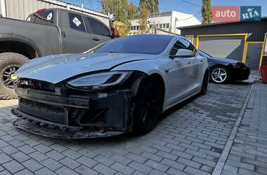 Tesla Model S  2018