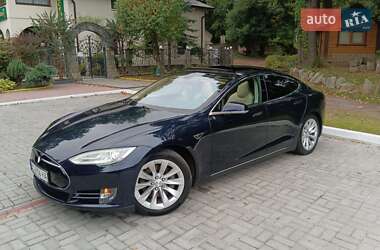 Tesla Model S  2013