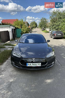 Tesla Model S  2014