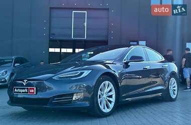 Tesla Model S  2018