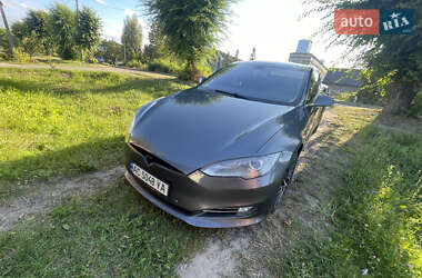 Ліфтбек Tesla Model S 2013 в Ковелі