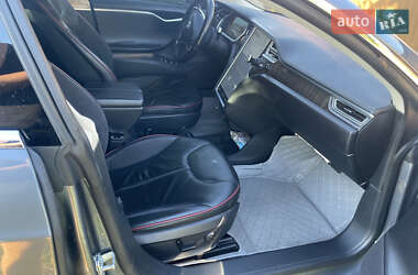 Ліфтбек Tesla Model S 2013 в Ковелі