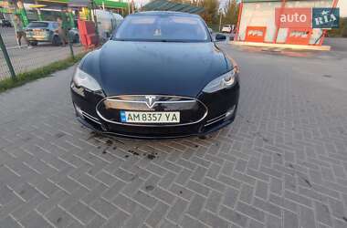 Tesla Model S  2013