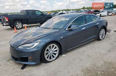 Tesla Model S  2016