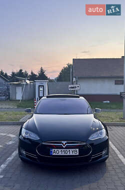 Tesla Model S  2014