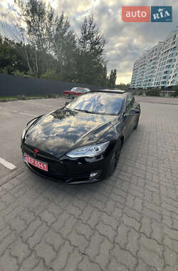 Tesla Model S  2013