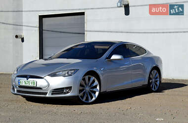 Tesla Model S  2013