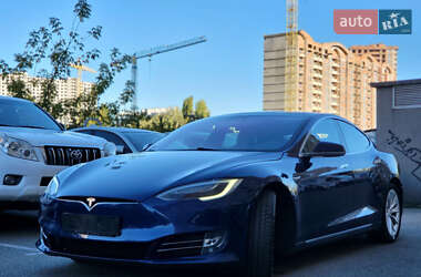 Tesla Model S  2017