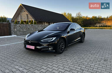 Tesla Model S  2018