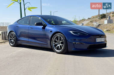 Tesla Model S  2021