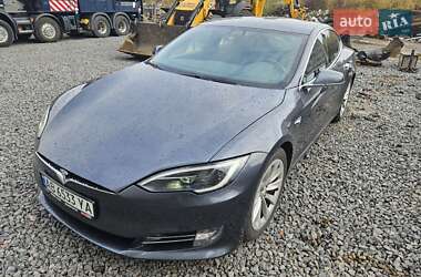 Tesla Model S  2017