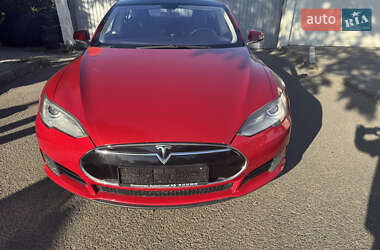 Tesla Model S  2013