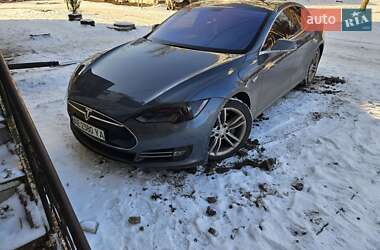 Tesla Model S  2013