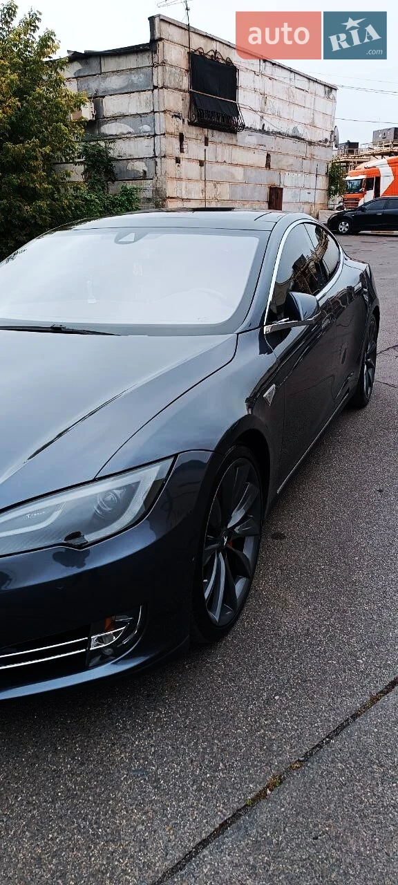 2014 Tesla Model S - мініатюра 2