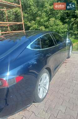 Tesla Model S  2014